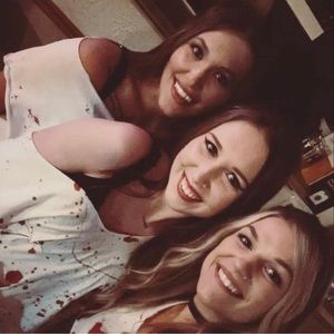 Meet your Posher, Destinie